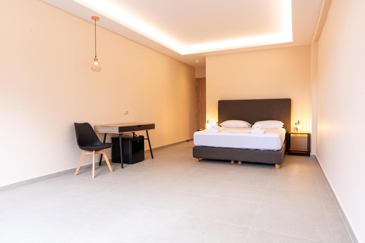 Spáta Mini Suites Near Athen'S Airport Free Shuttle From And To Athen'S Airport מראה חיצוני תמונה